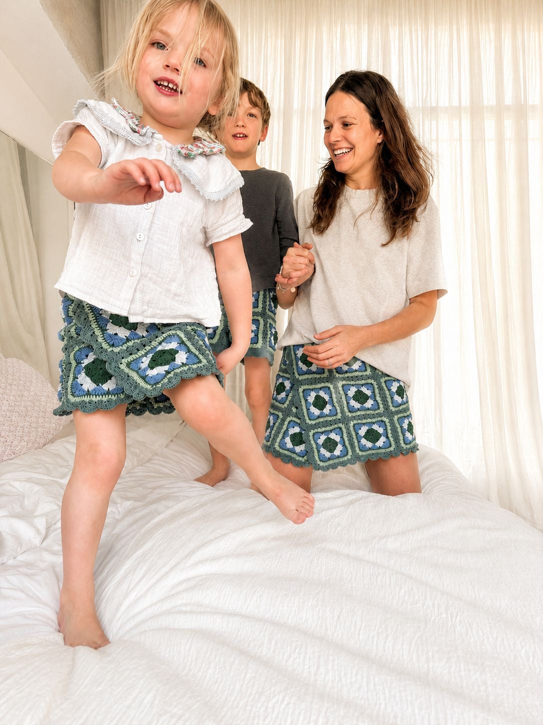 Ellie Skirt KIDS Blue/Green Leaf - YAARN COLLAB EXCLUSIVE