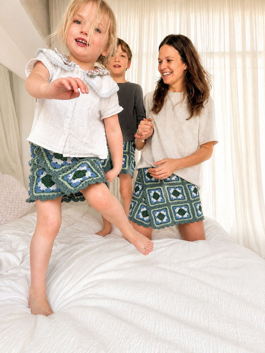 Ellie Skirt KIDS Blue/Green Leaf - YAARN COLLAB EXCLUSIVE