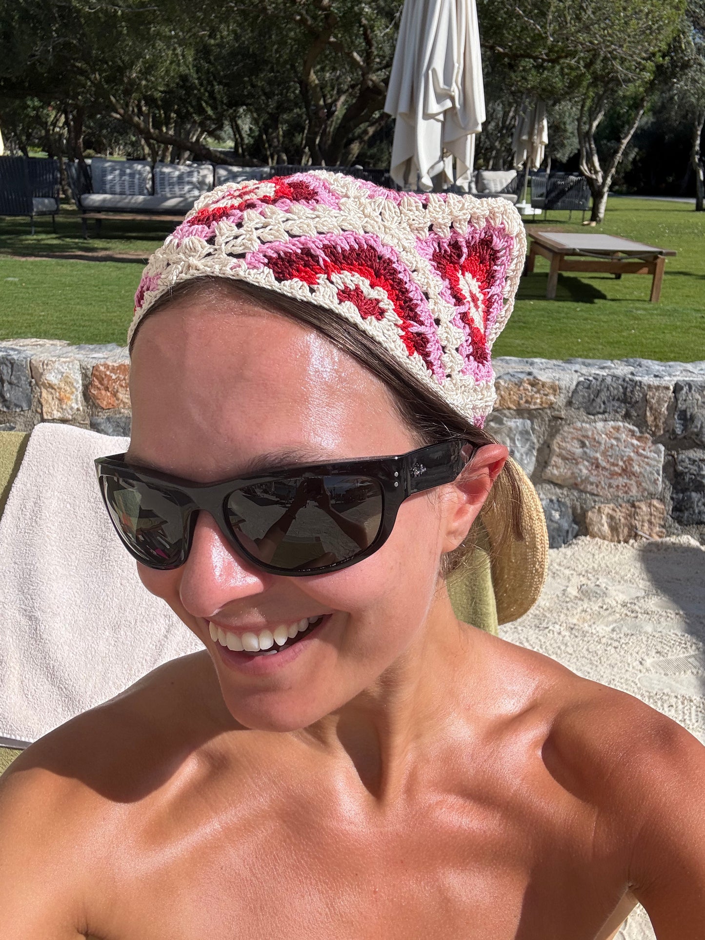 Triangle Headscarf Ecru/Pink/Red